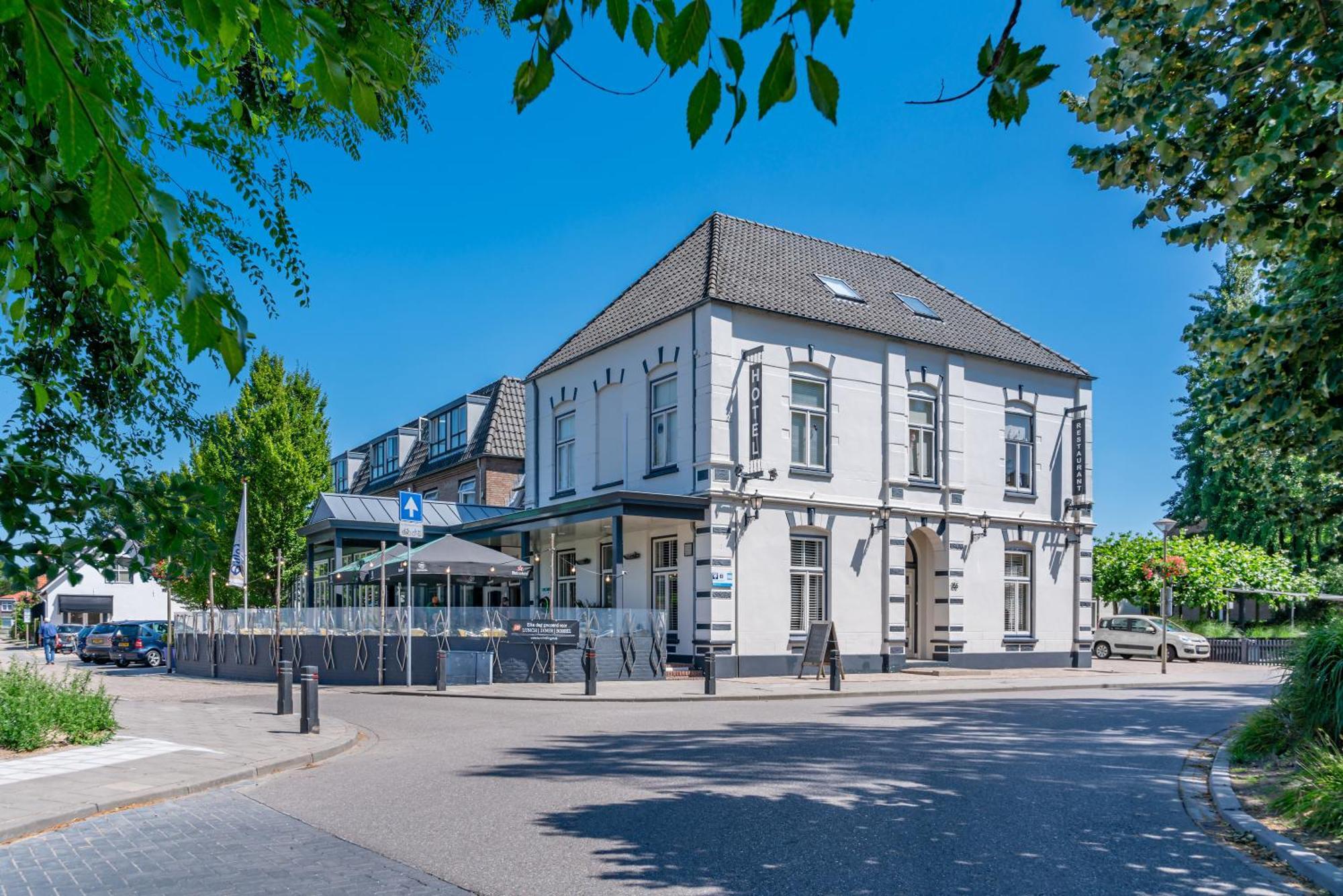 Hotel Millingen Exterior photo